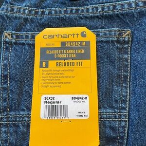 NWT- Carhartt Relaxed Fit Flannel Lined 5-Pocket Men’s Jeans